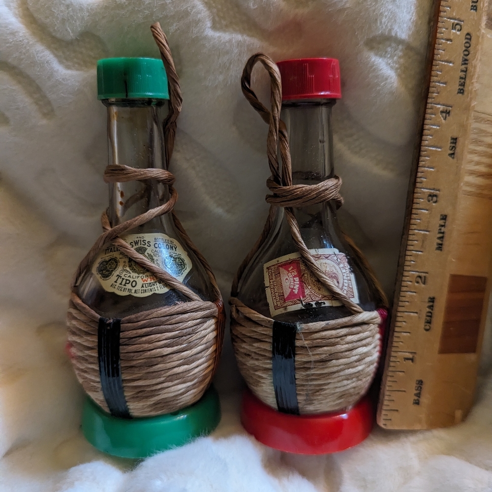 Vintage Chianti salt and pepper